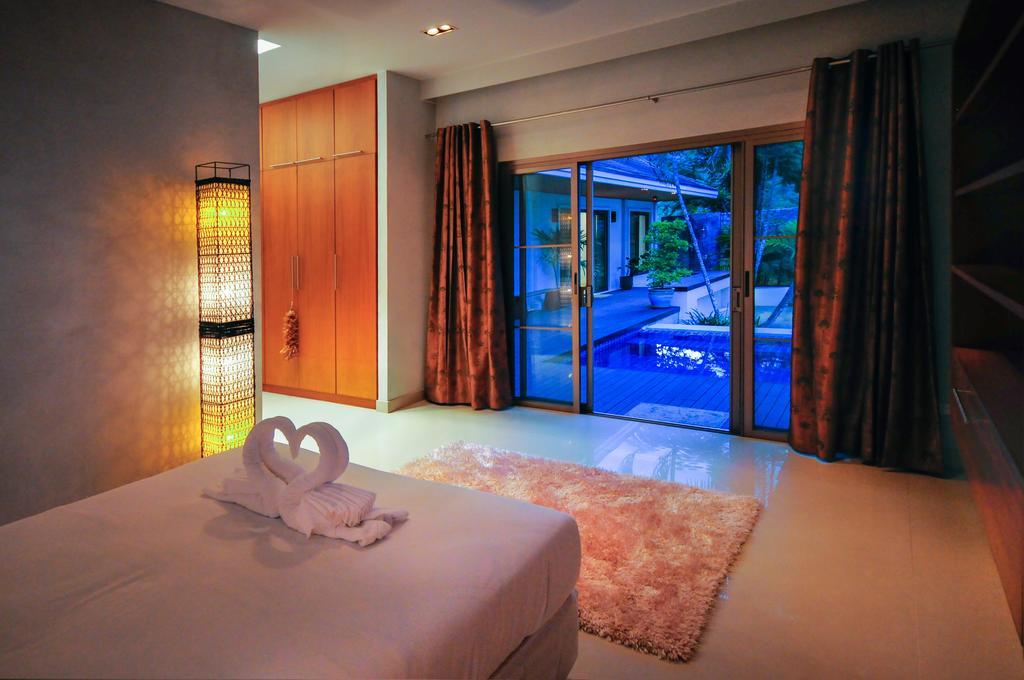 Nai Harn Beach Villa Exterior foto
